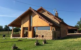 Les Perruchons Ancienne Grange Renovee Avec Soin